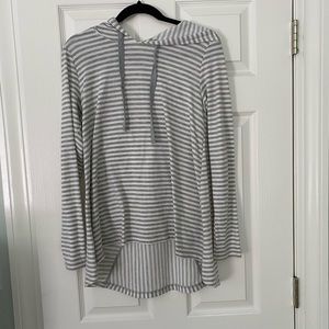 Thin grey stripped sweater